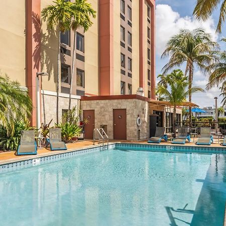 Hampton Inn Miami-Airport West Doral Exterior foto